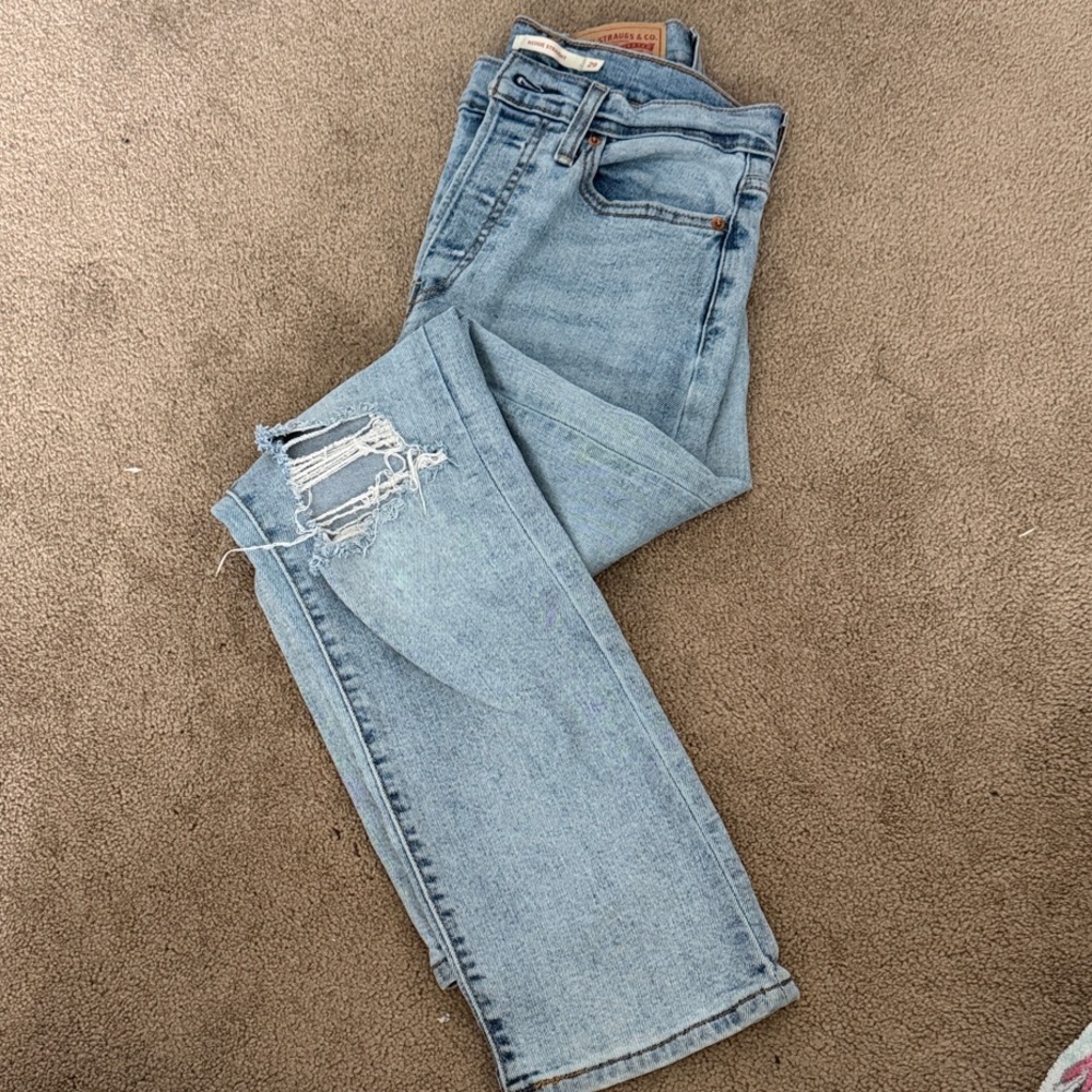 Levis Wedgie Straight Jeans